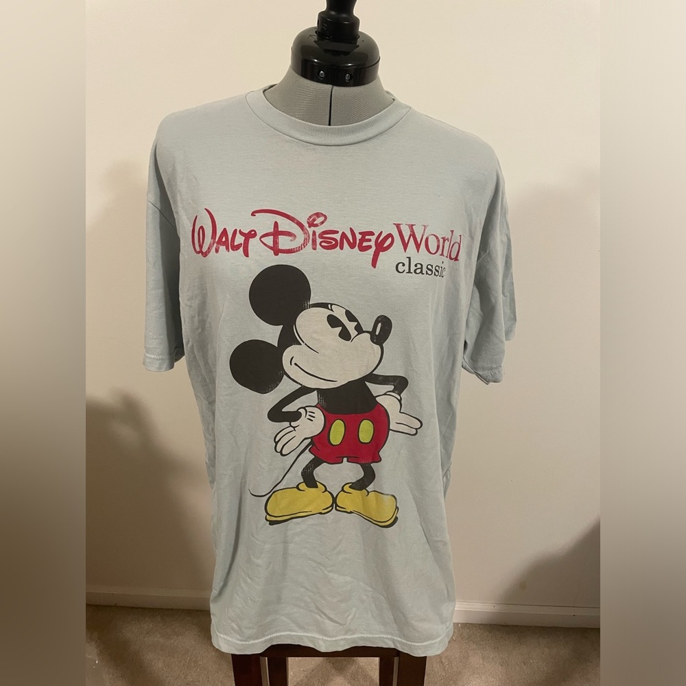 Disney Classic Mickey Mouse Light Grey T-Shirt size Large